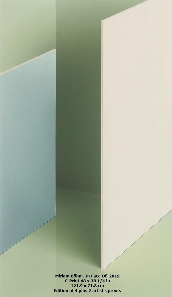 Miriam Böhm
In Face Of, 2019
C-Print
48 x 28 1/4 in
121.9 x 71.8 cm
Edition of 4 plus 2 artist's proofs