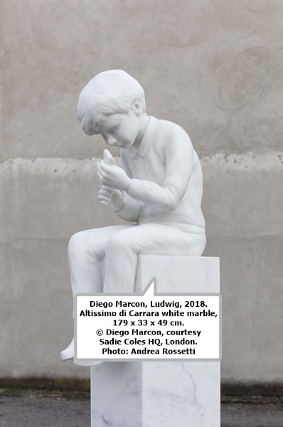 Diego Marcon, Ludwig, 2018. Altissimo di Carrara white marble, 179 x 33 x 49 cm.
© Diego Marcon, courtesy Sadie Coles HQ, London. Photo: Andrea Rossetti