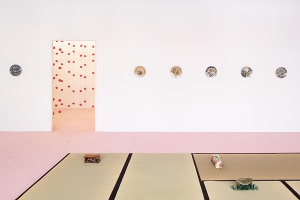 click to enlarge- double click to reduce Matthew Lutz-Kinoy, Keramikos 3, 2019. Hand-painted set of 20 glazed ceramic plates (here no. 8). Courtesy of the artist and Mendes Wood DM São Paulo, New York and Brussels