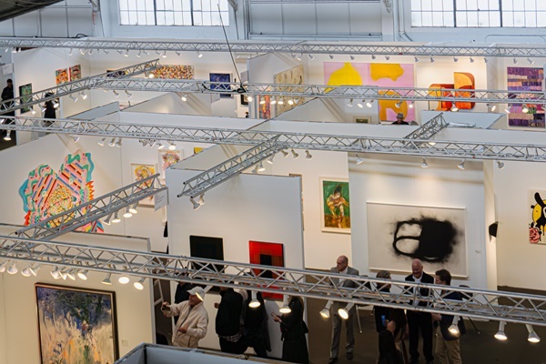 click to enlarge- double click to reduce 88 galleries at San Francisco Art Fair 2025 , U.S.A. - April 17 > 20, 2025 @artmrkt