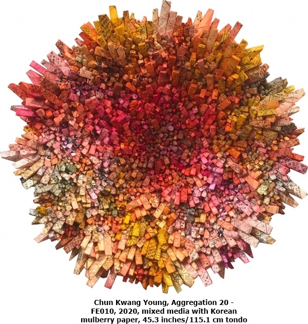 Chun Kwang Young, Aggregation 20 - FE010, 2020, mixed media with Korean mulberry paper, 45.3 inches/115.1 cm tondo