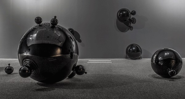 Zheng Lu : Root Metaphor