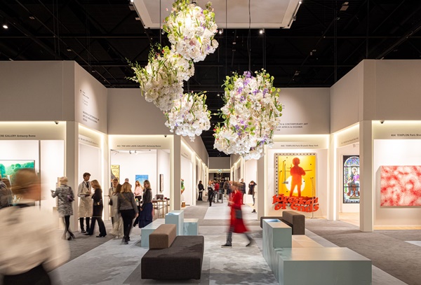 click to enlarge- double click to reduce 273 galleries at Tefaf Maastricht 2025 - March 15 > 20, 2025 @TEFAF
