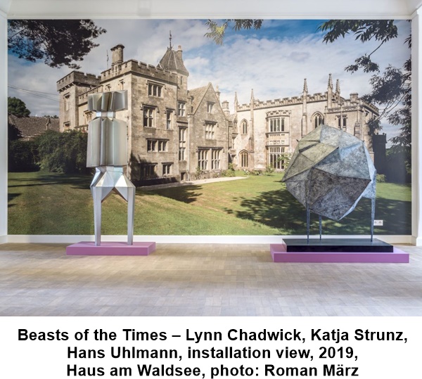 Beasts of the Times – Lynn Chadwick, Katja Strunz, 
Hans Uhlmann, installation view, 2019, 
Haus am Waldsee, photo: Roman März
