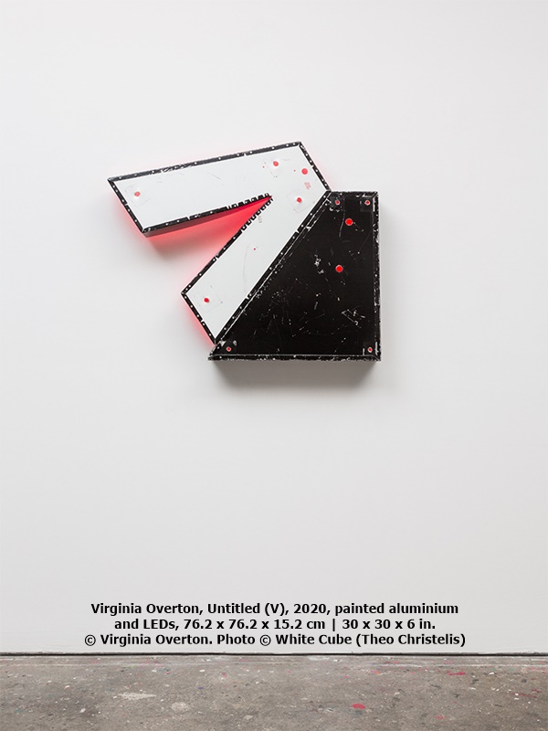 click to enlarge- double click to reduce Virginia Overton, Untitled (V), 2020, painted aluminium and LEDs, 76.2 x 76.2 x 15.2 cm | 30 x 30 x 6 in. © Virginia Overton. Photo © White Cube (Theo Christelis)