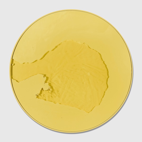 click to enlarge- double click to reduce Manuel Mérida Circulo Amarillo Palido, 2015 Signed, titled and dated on the reverse Painted wood, pigments, glass, electric engine Diameter 129 cm